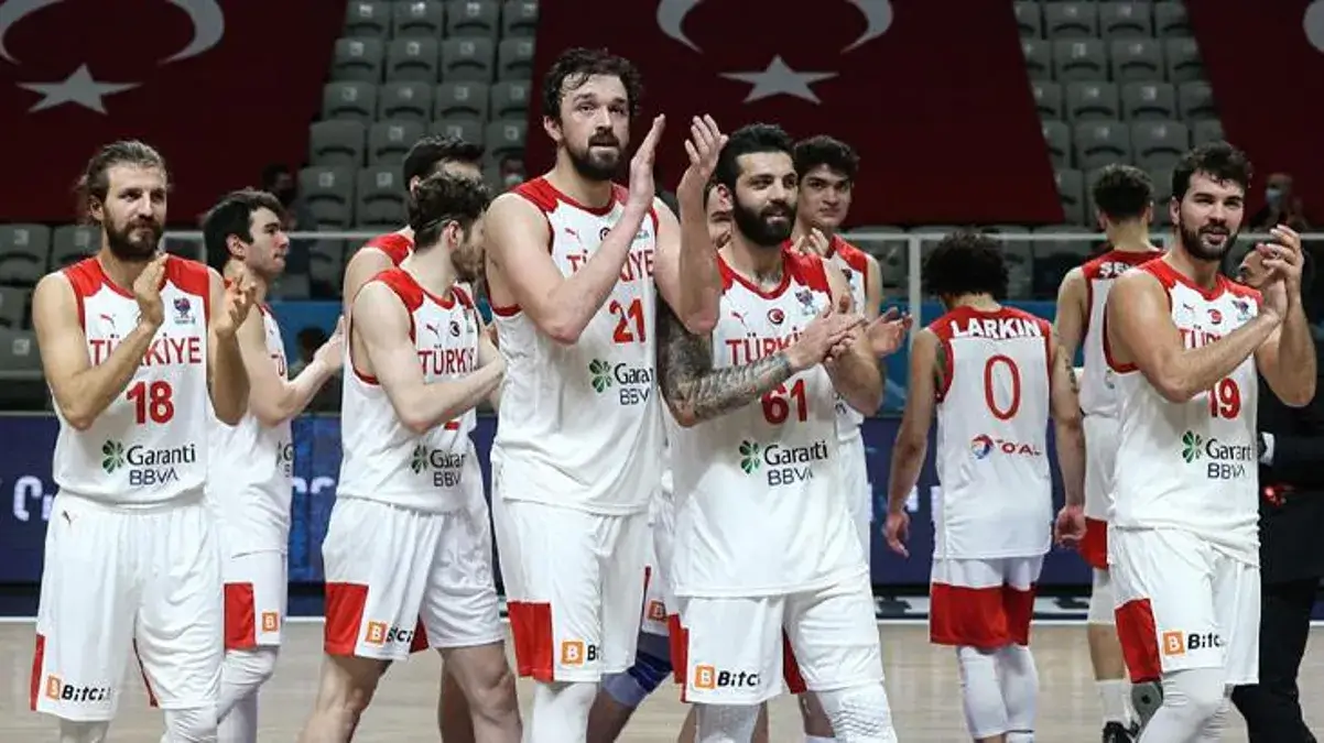 Με Λάρκιν και NBAers η αποστολή της Τουρκίας για το Eurobasket
